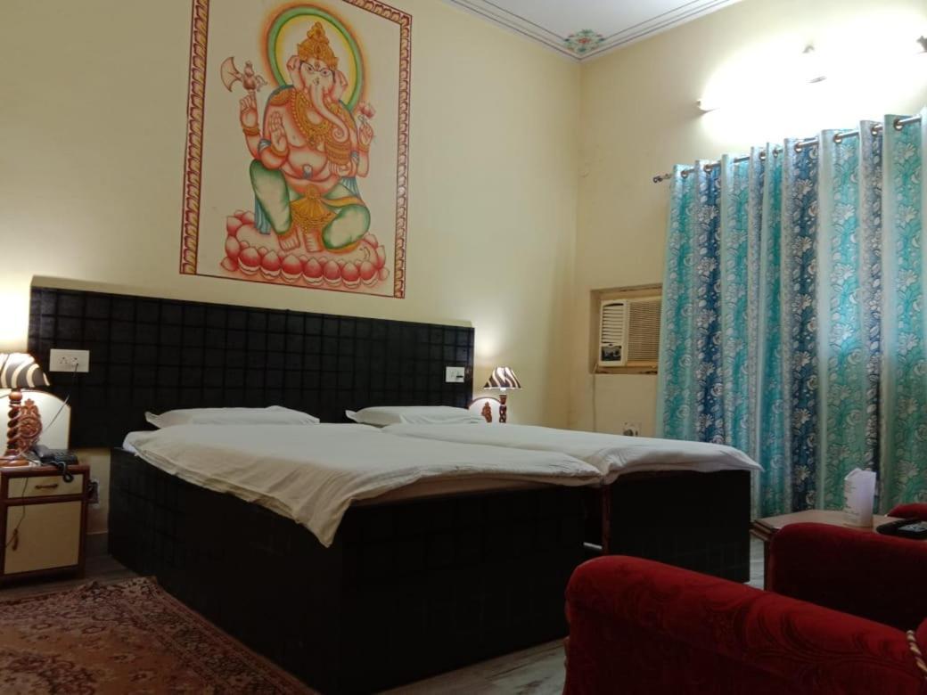 Hotel New Park Pushkar Esterno foto