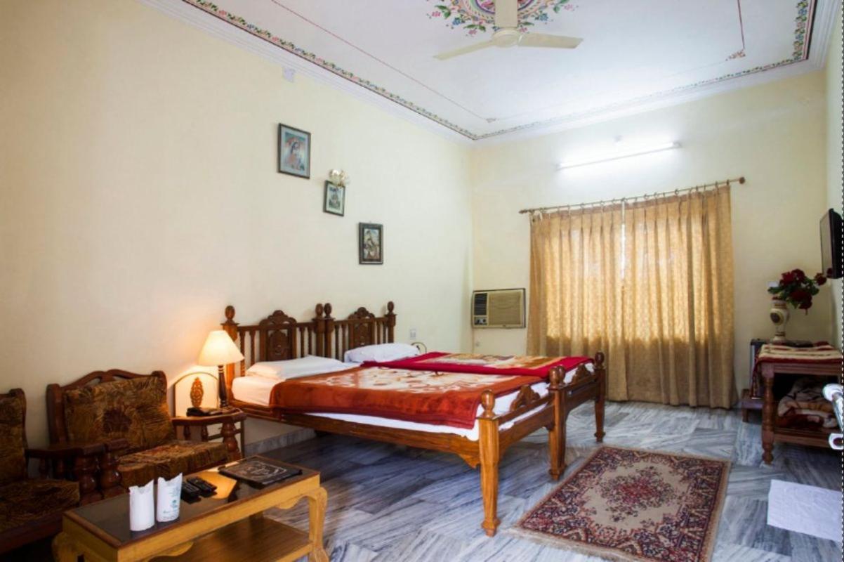 Hotel New Park Pushkar Esterno foto